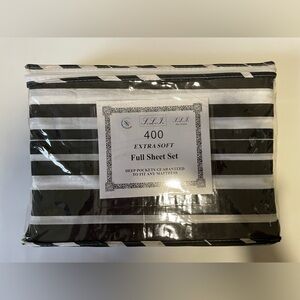 Black and White Striped Bedding Sheet Set